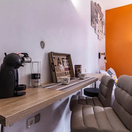 Apartment La
